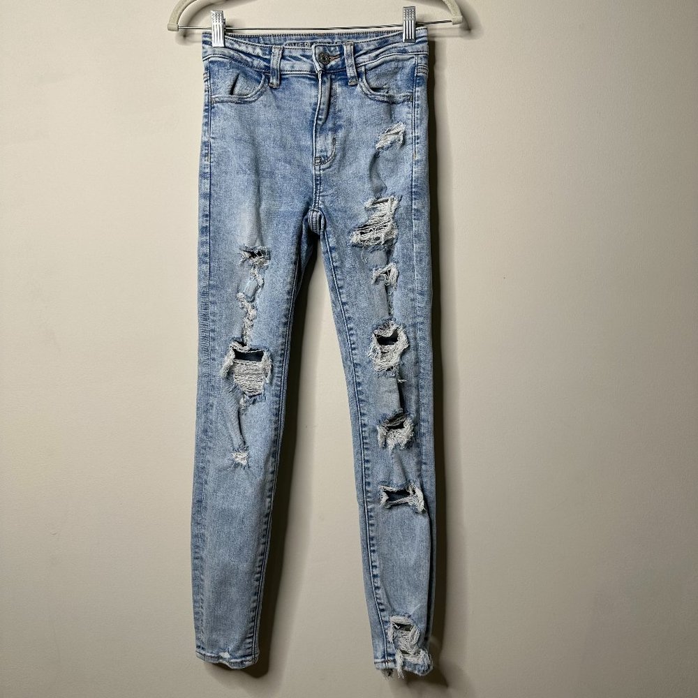 American Eagle Light Blue Distressed Super High Rise Jegging Jeans Size 0 Short